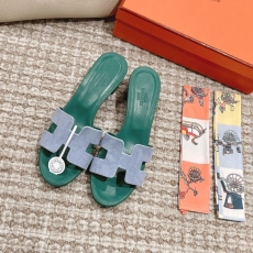 Hermes Sandals